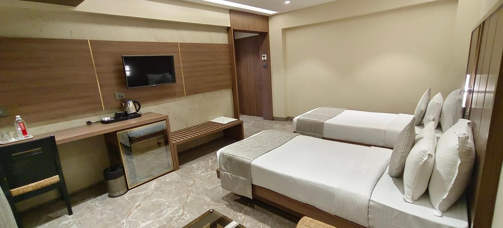 Hotel Archana Residency Bombay Esterno foto
