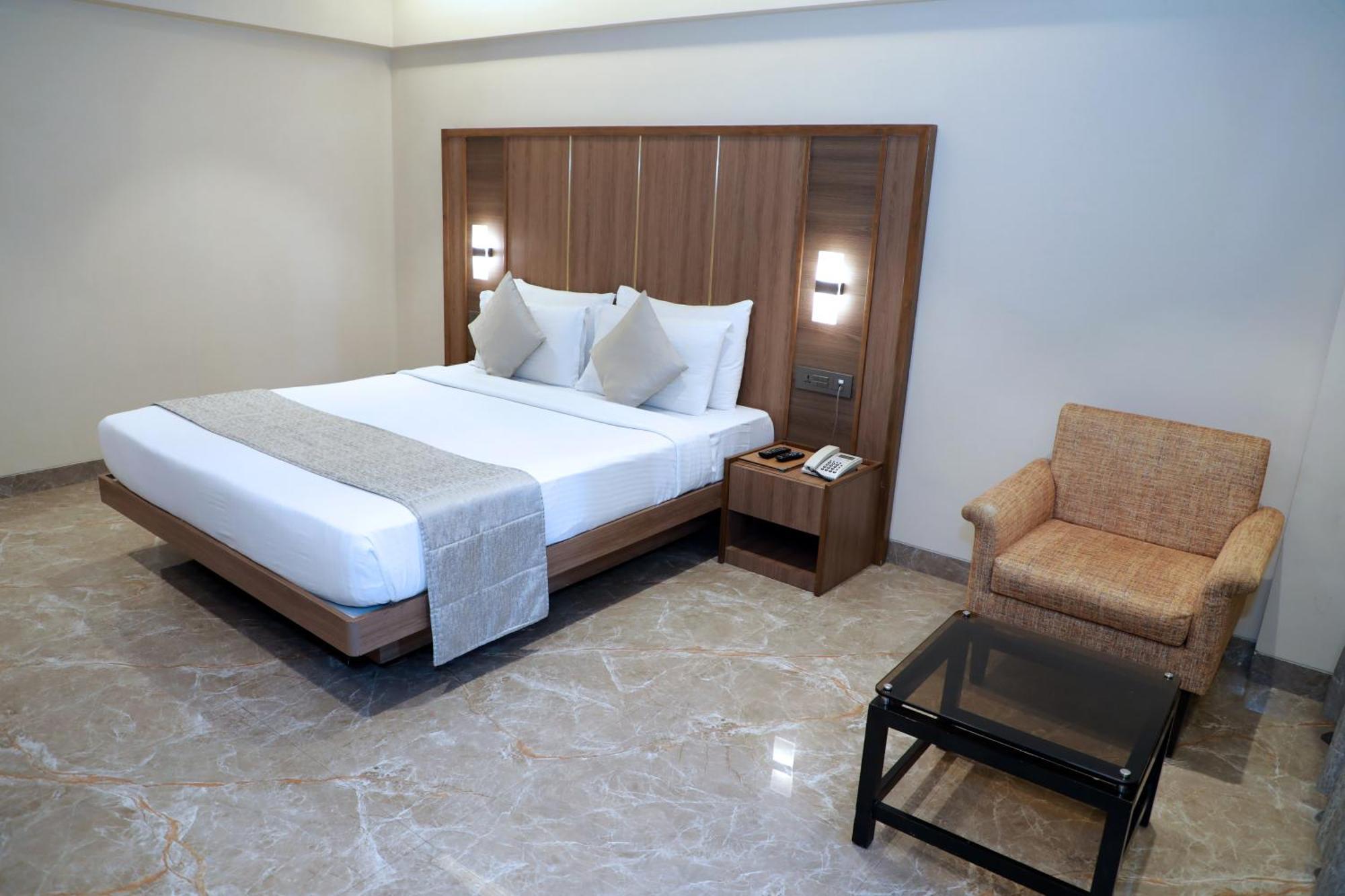 Hotel Archana Residency Bombay Esterno foto